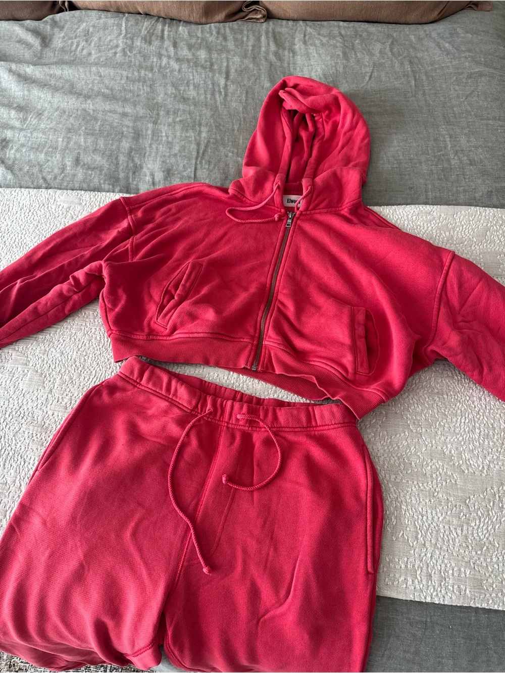 Elwood Sweat Set
